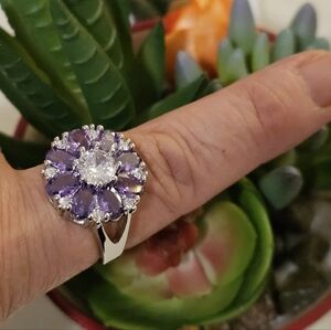 Sweet Floral Style Ring